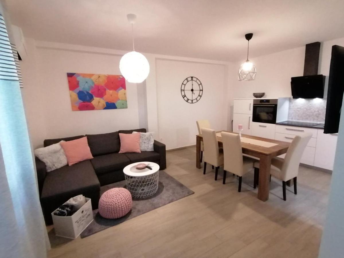 Apartments Pepe Novigrad  Exterior photo