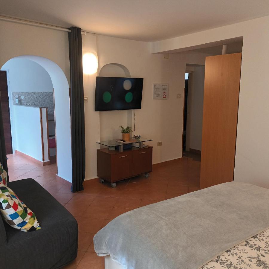 Apartments Pepe Novigrad  Exterior photo